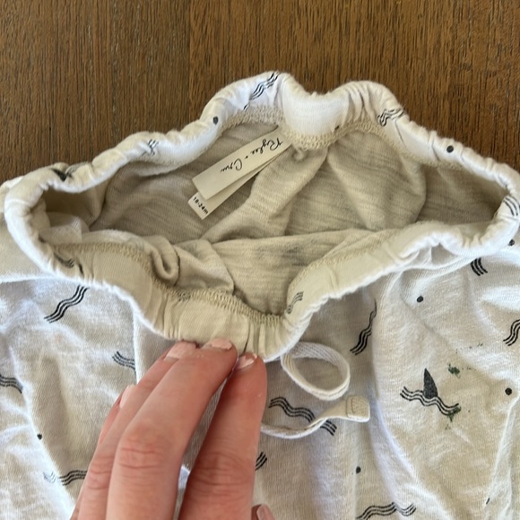 Rylee & cru shark pants - Picture 2 of 3